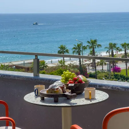 Qoople Litus Seaside View On Kleopatra Apartamento *