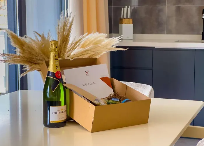 Qoople Litus Seaside View On Kleopatra شقة *