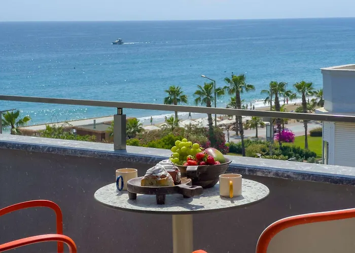 Qoople Litus Seaside View On Kleopatra شقة *