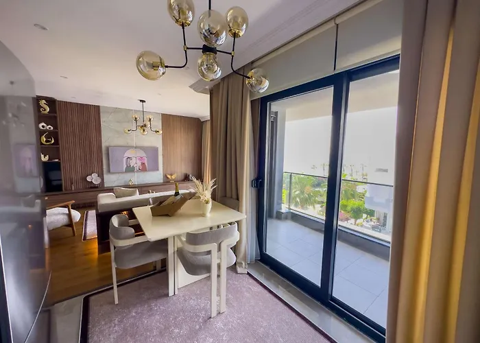 Qoople Litus Seaside View On Kleopatra * ألانيا